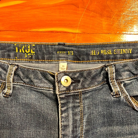 True Craft Size 13 Mid-rise Skinny Jeans - Picture 3 of 7